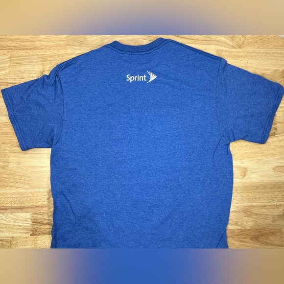 Kris Medlen Autographed Kansas City Royals T Shirt FanFest Atlanta Braves Auto - Picture 7 of 7